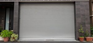 Roller shutter installation service w850 h400 London & Kent